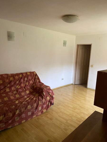 Chitilei, sectorul 1 Bucuresti, casa la pret de apartament