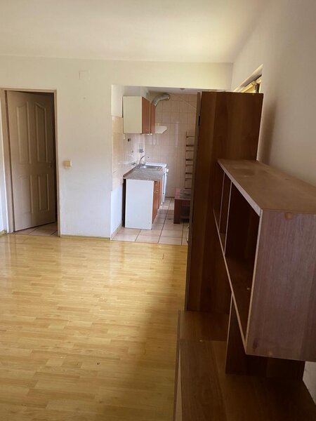 Chitilei, sectorul 1 Bucuresti, casa la pret de apartament